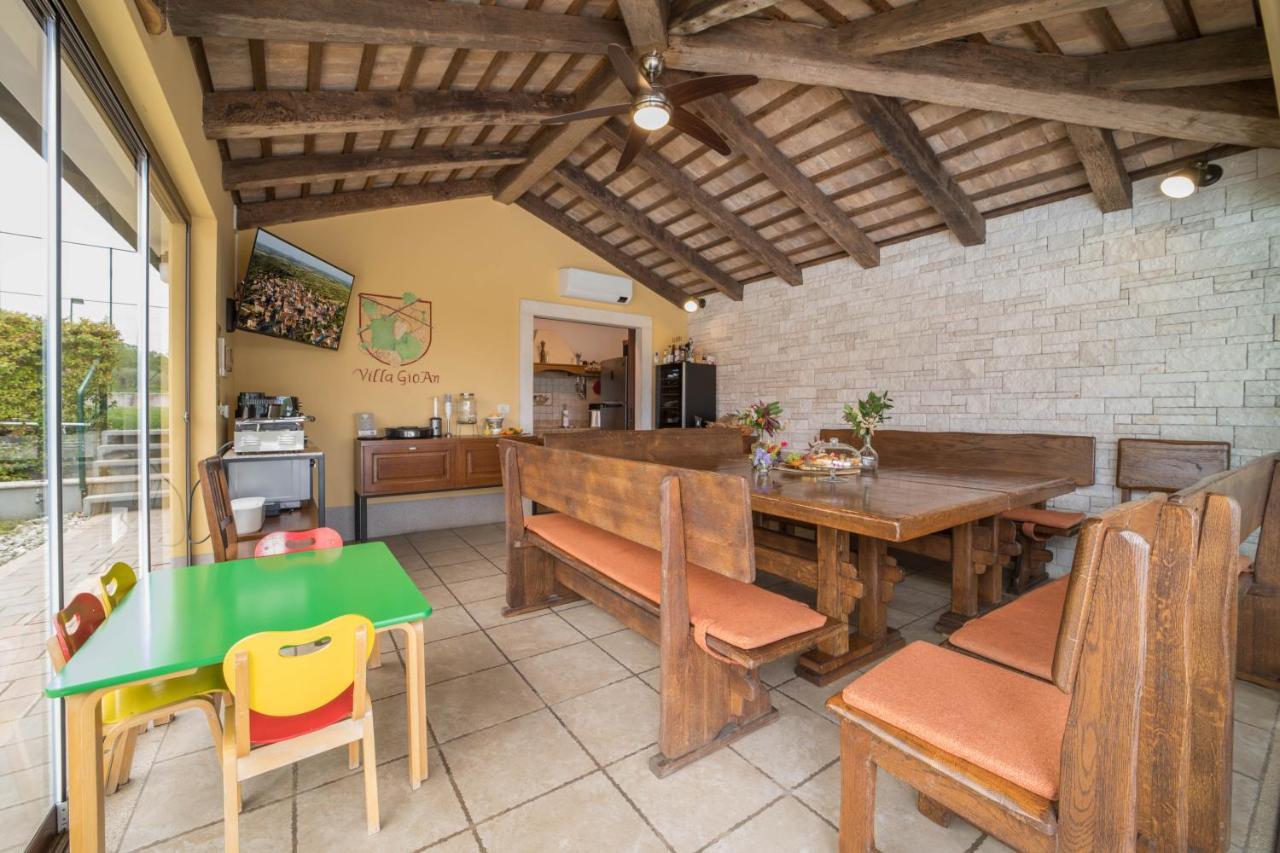 Villa Gioan - Max 18, Private Playground And Sea View Materada Exterior foto