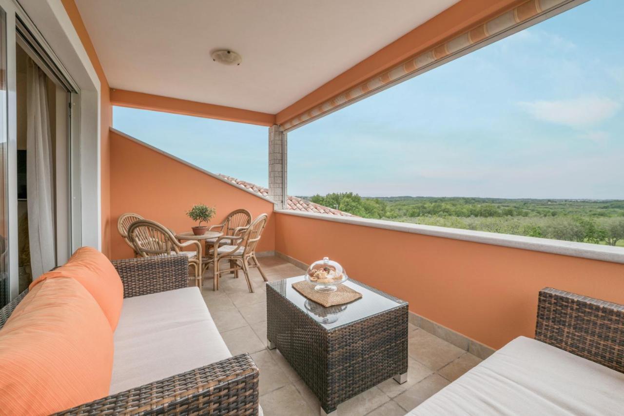 Villa Gioan - Max 18, Private Playground And Sea View Materada Exterior foto