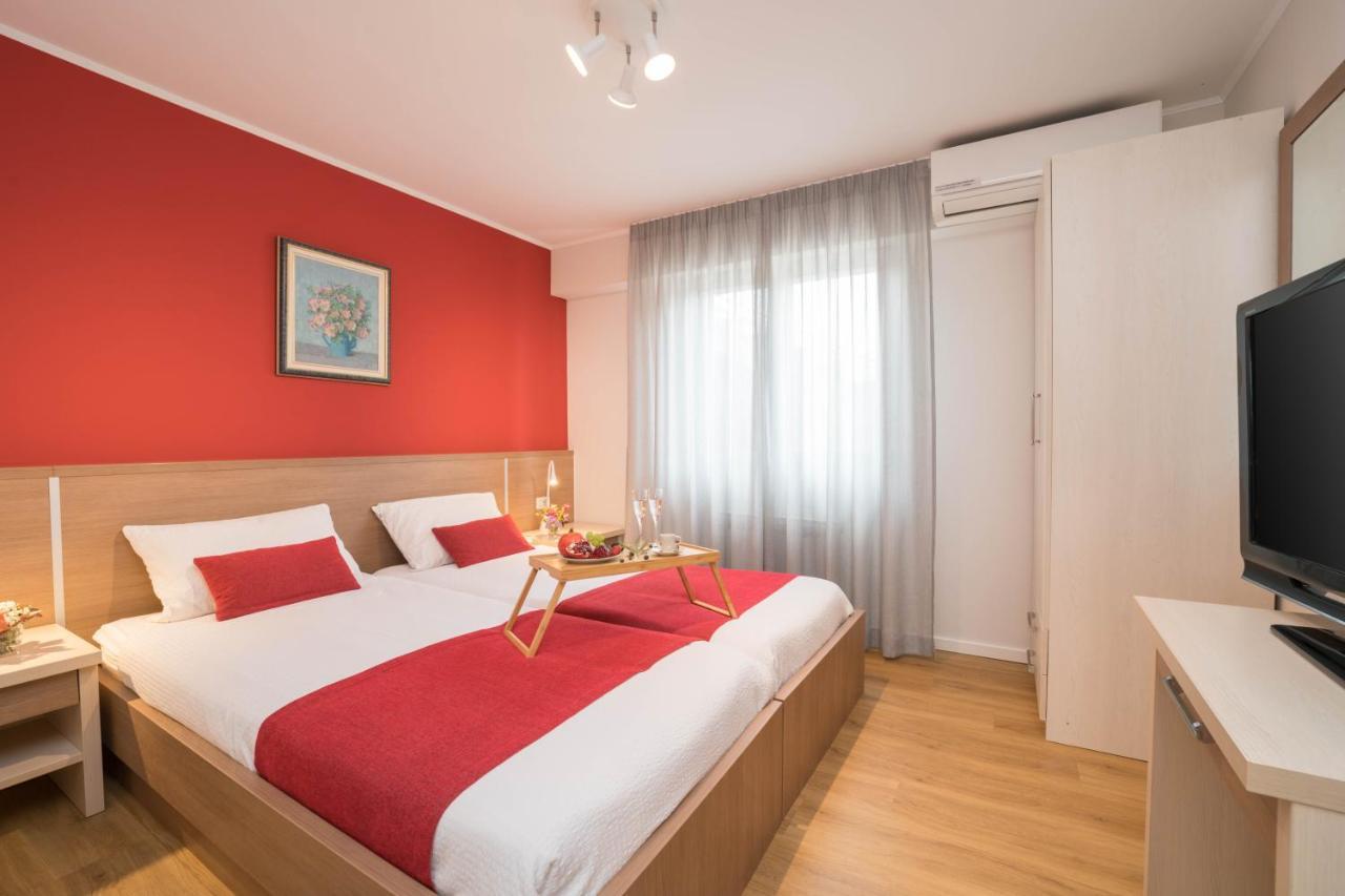 Villa Gioan - Max 18, Private Playground And Sea View Materada Exterior foto