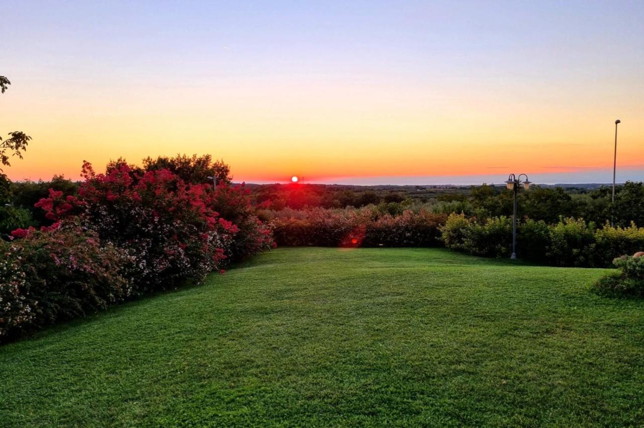 Villa Gioan - Max 18, Private Playground And Sea View Materada Exterior foto