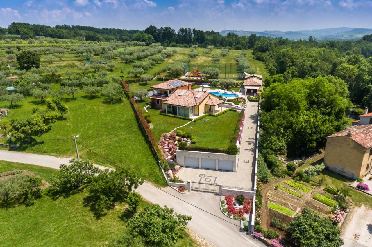 Villa Gioan - Max 18, Private Playground And Sea View Materada Exterior foto